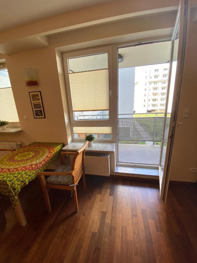 Apartamento Orientalny Varsovia Exterior foto