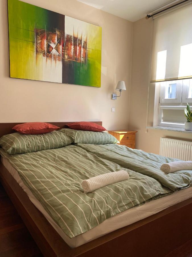 Apartamento Orientalny Varsovia Exterior foto
